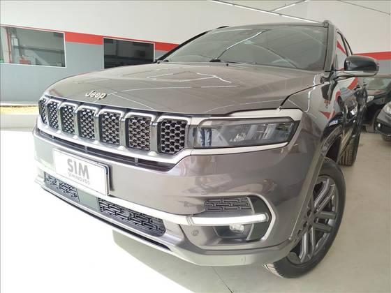 JEEP COMMANDER 2.2 TURBO DIESEL OVERLAND AT9 JEEP COMMANDER 2.2 TURBO DIESEL OVERLAND AT9